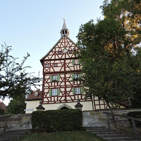 Turmstueble Im Torhaus Von 1545 Apartment Burgbernheim Ngoại thất bức ảnh