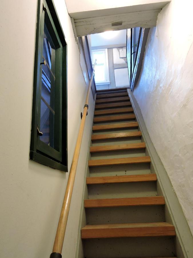 Turmstueble Im Torhaus Von 1545 Apartment Burgbernheim Ngoại thất bức ảnh