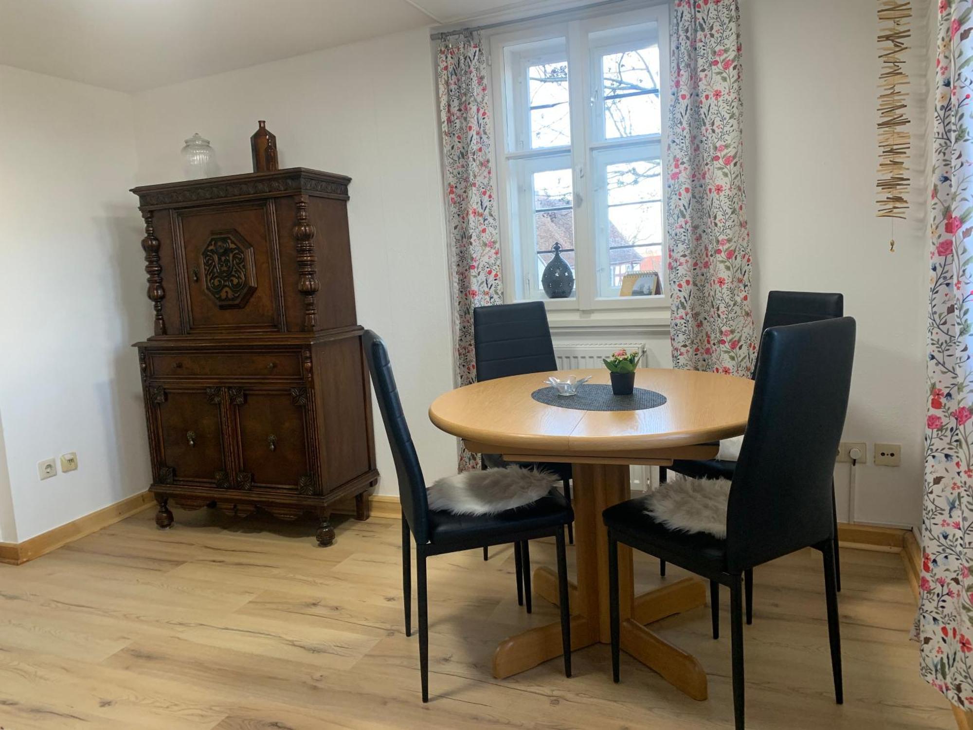 Turmstueble Im Torhaus Von 1545 Apartment Burgbernheim Ngoại thất bức ảnh